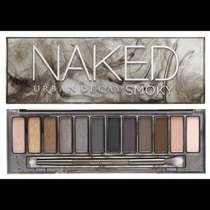 Urban Decay Naked Smokey Palette