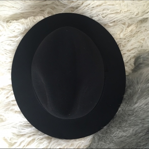 ❤sold❤ A.P.C black fedora hat - Picture 2 of 4