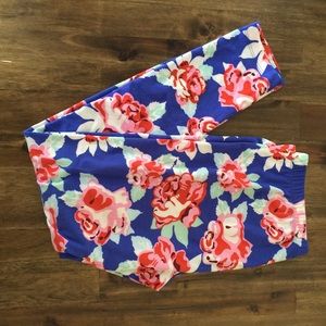 Super soft floral leggings