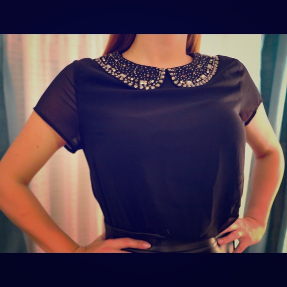 SOLD Black Peter Pan collared blouse