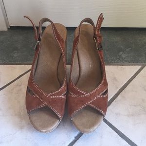 Jessica Simpson platform sandals