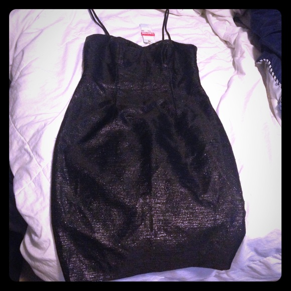 Size 2 Tracy Reese little black dress.