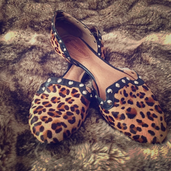 Cheetah flats with studs