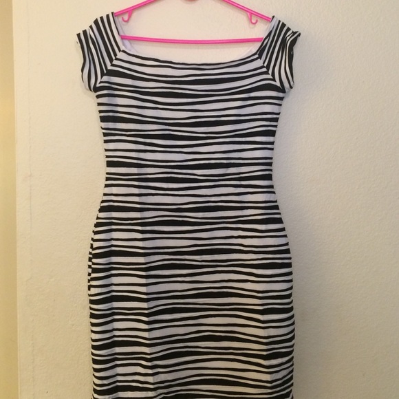 Body-con Dress🎀