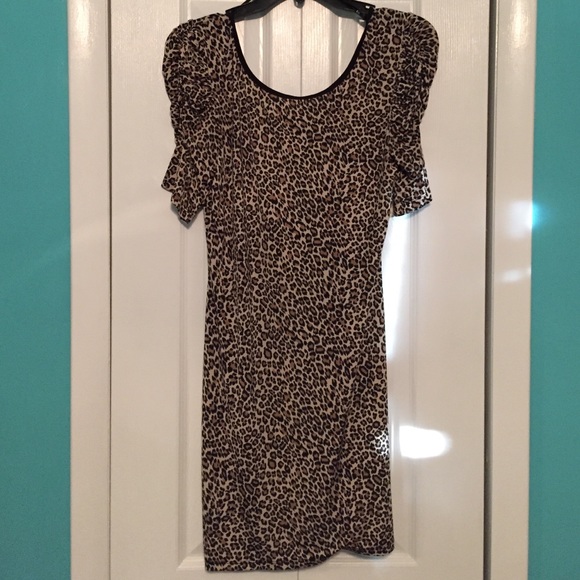 Silky cheetah dress