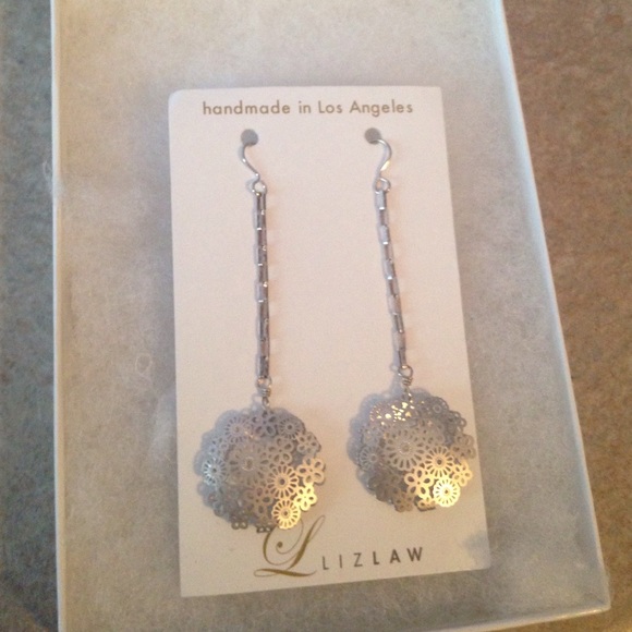 Snowflake earrings
