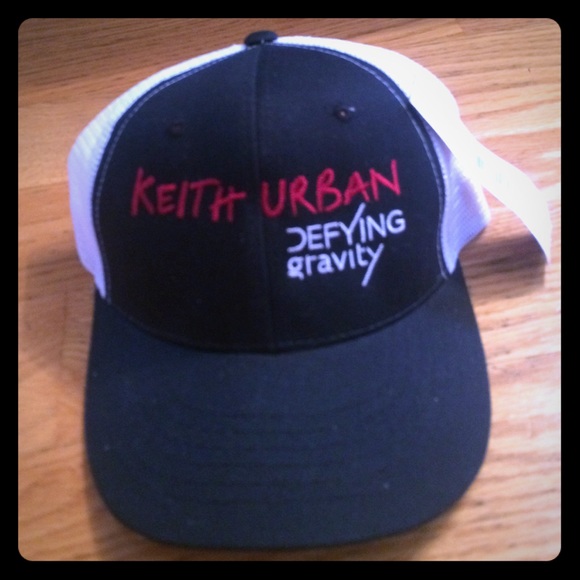 Keith Urban trucker hat