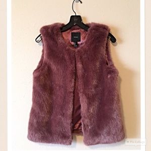 Forever 21 Faux Fur Vest
