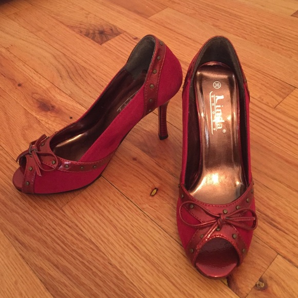 Red peep toe shoes