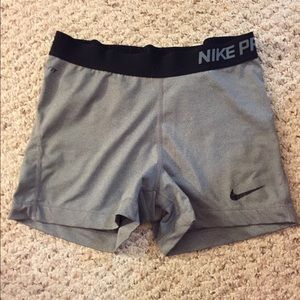 ❌SOLD❌Gray Nike pros