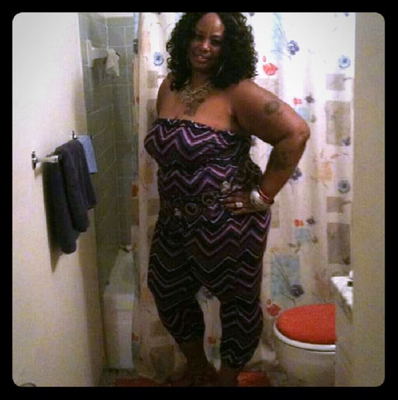 Welcome fellow Poshers! My name is Shanita.