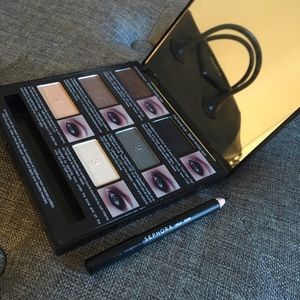Used. Sephora Neutral Palette w/Black eyeliner