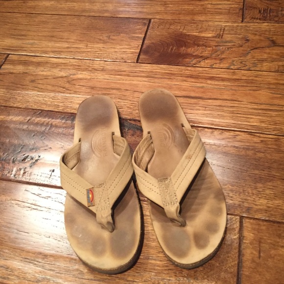 Rainbow Sandals --size 8.5
