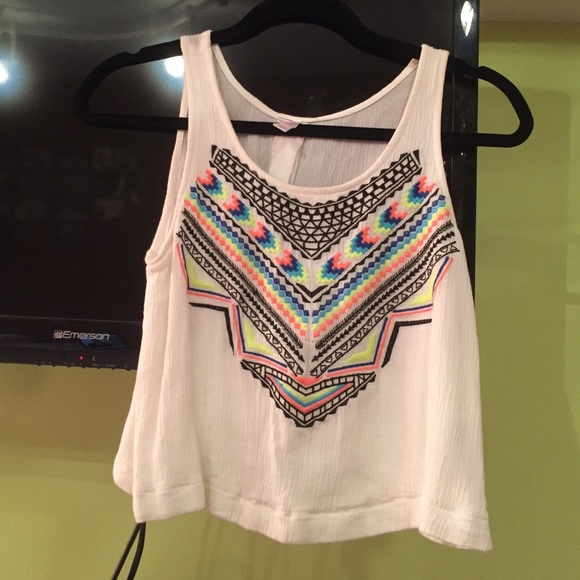 Crop top