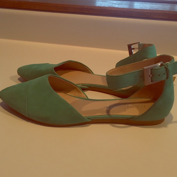 Mint pointed toe flats
