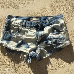 Bullhead co. Destructed Denim shorts