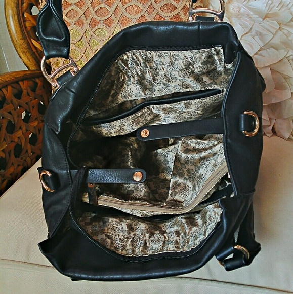 Black shoulder bag - Picture 3 of 3