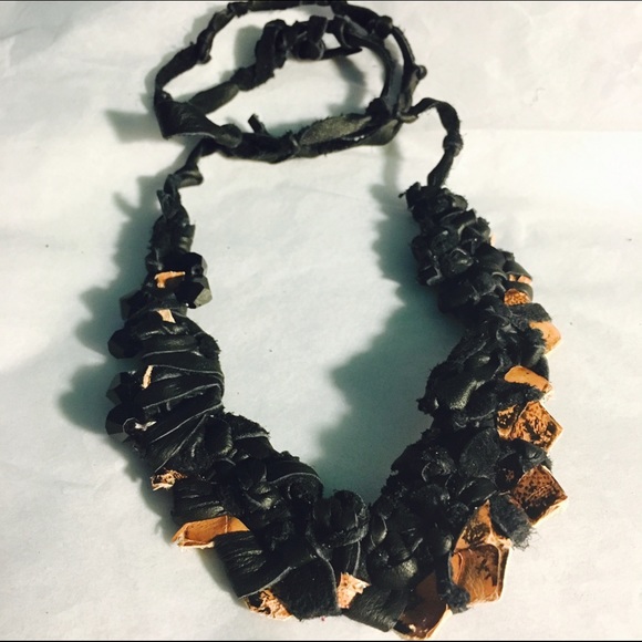 Wearable art jewelry, necklace