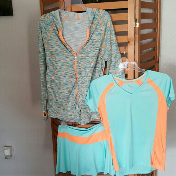 NEW 3 pc. Tennis/Athletic Set (Never Worn)