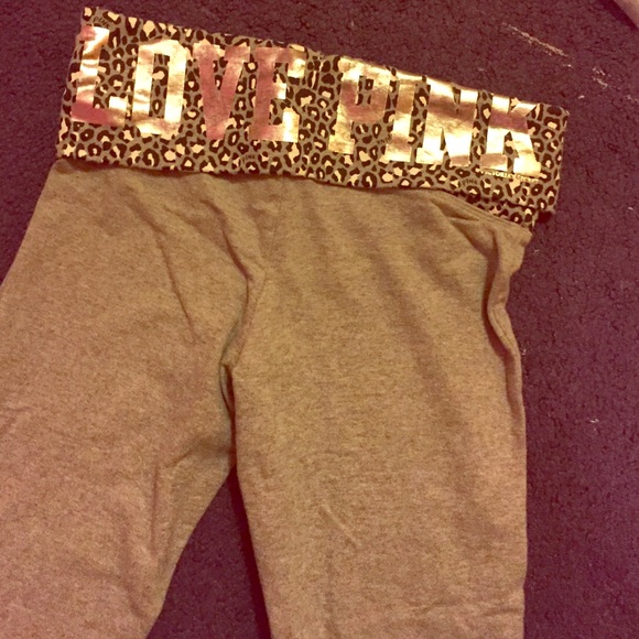Victoria's Secret Pink yoga pants