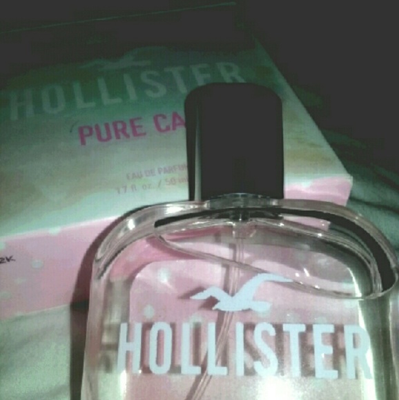 Hollister perfume