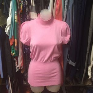 2 short-sleeved turtlenecks