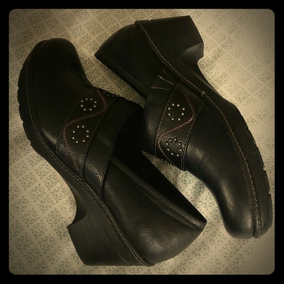 Women's Clogs