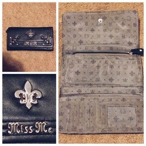 Miss Me wallet