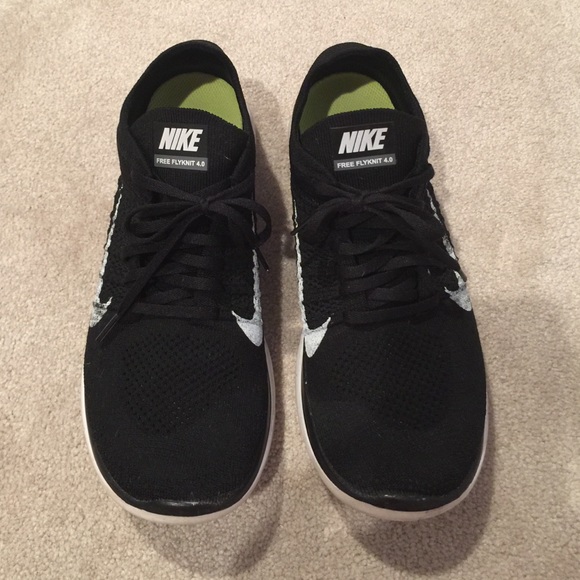 NIKE FREE FLYKNIT 4.0 tennis shoes