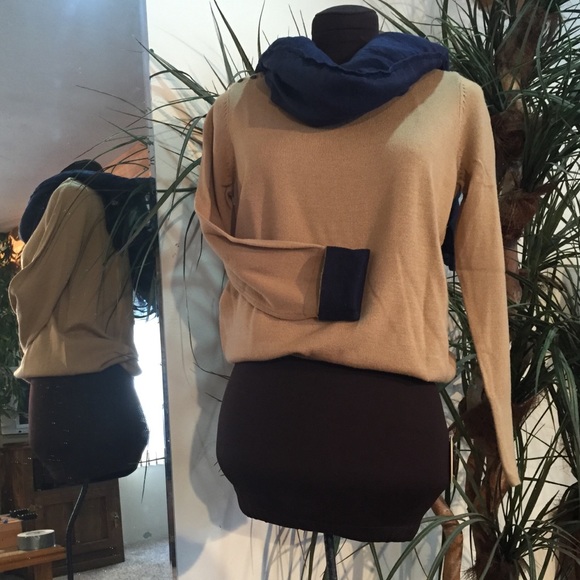 Tan Limited sweater with great navy blue cuffs.