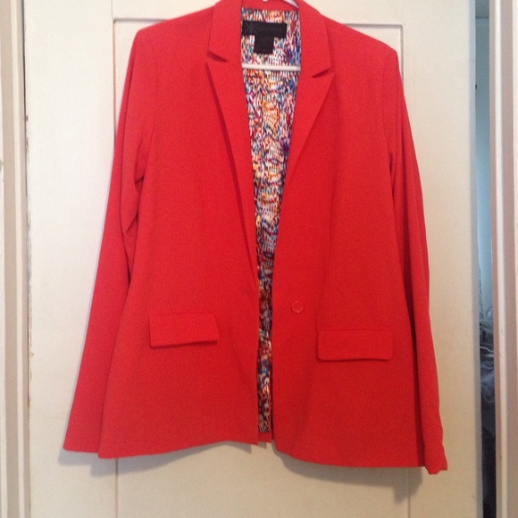 💥flash sale💥Kardashian Kollection salmom color