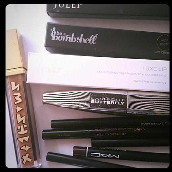 💄💄NEW MAKEUP💄💄 - Picture 2 of 4