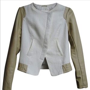 White/tan jacket