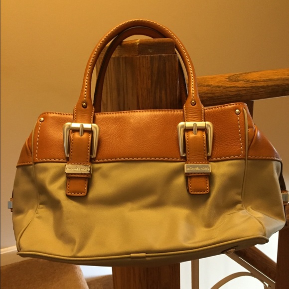 Michael Kors Handbags - Michael Kors purse