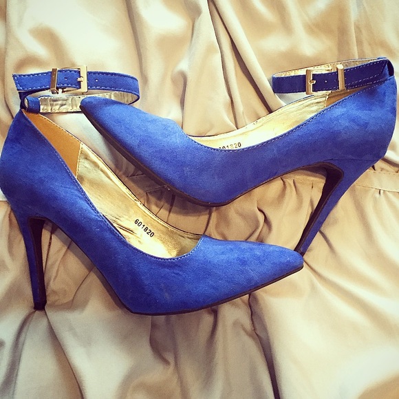 Blue Heels