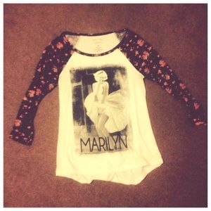 Marilyn Monroe shirt