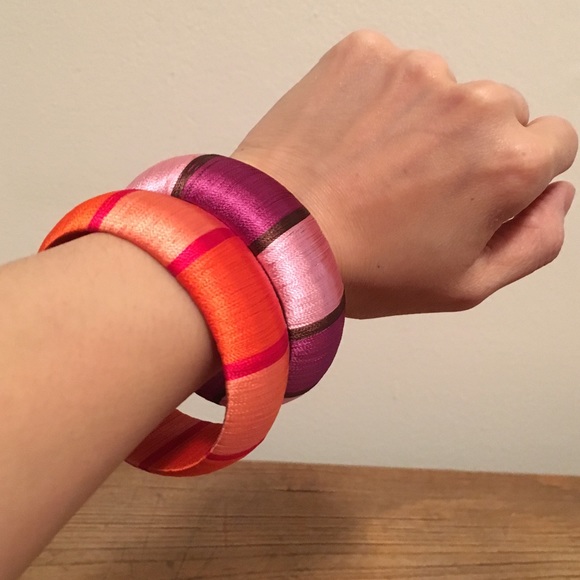 Silk bangles from India - Picture 2 of 2