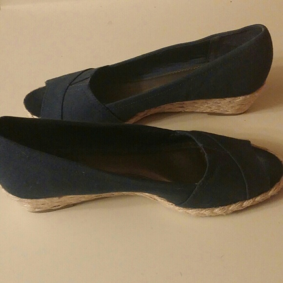 Life Stride "Lioness" shoes