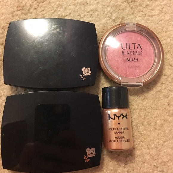 Blush, Highlight and Contour Sets