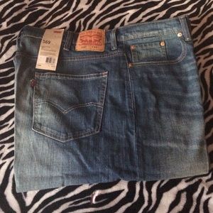 NWT LEVI MEN SHORT