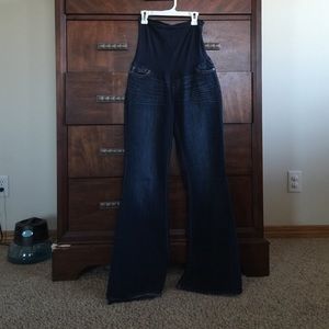 A Pea In a Pod flare maternity jeans