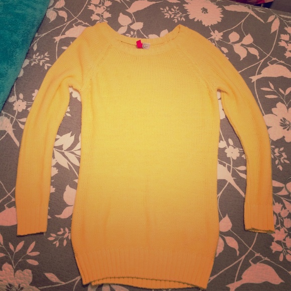 H & M Yellow sweater