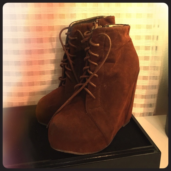 Brown wedges Aldo