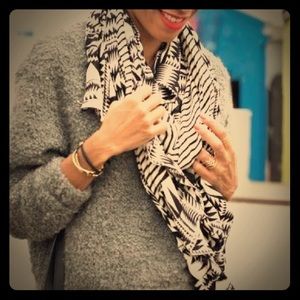 Union Square Scarf - Black & Cream Tribal Geo