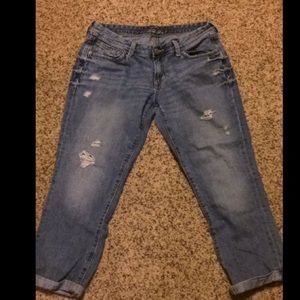 Distressed Boyfriends