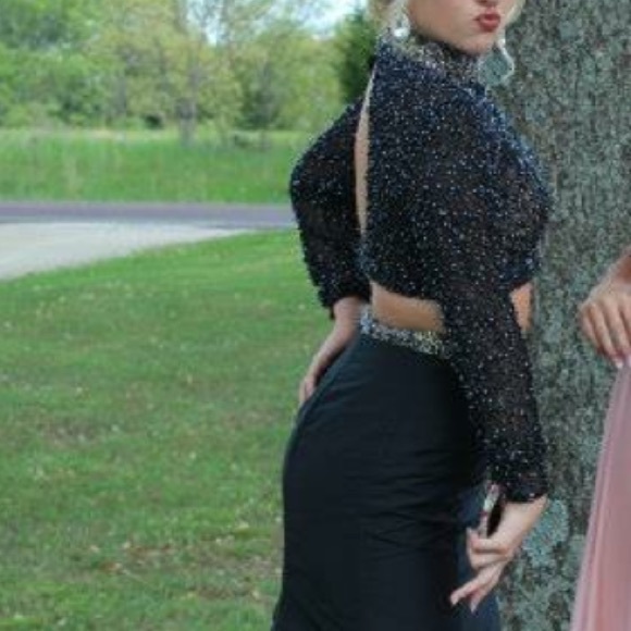 Sherri Hill Prom Dress SOLD - Picture 3 of 4