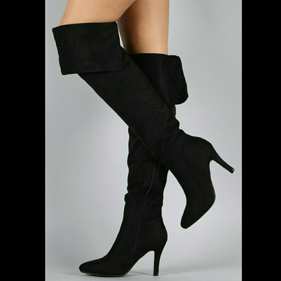 Angelina Classy Boots - Picture 2 of 2