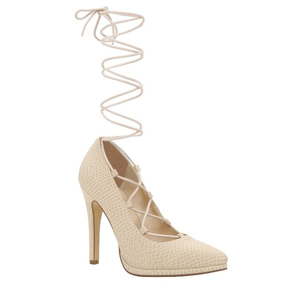 Lace up Sandals