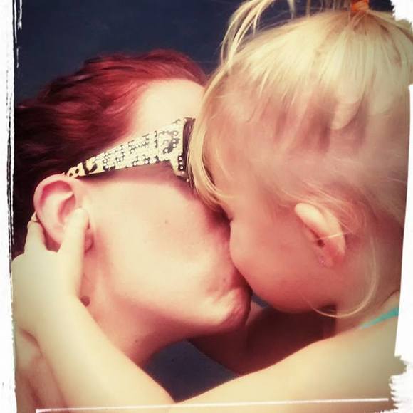 Meet your Posher, Jade - Picture 1 of 1