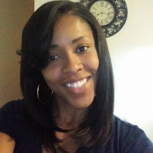 Meet your Posher, Ebony